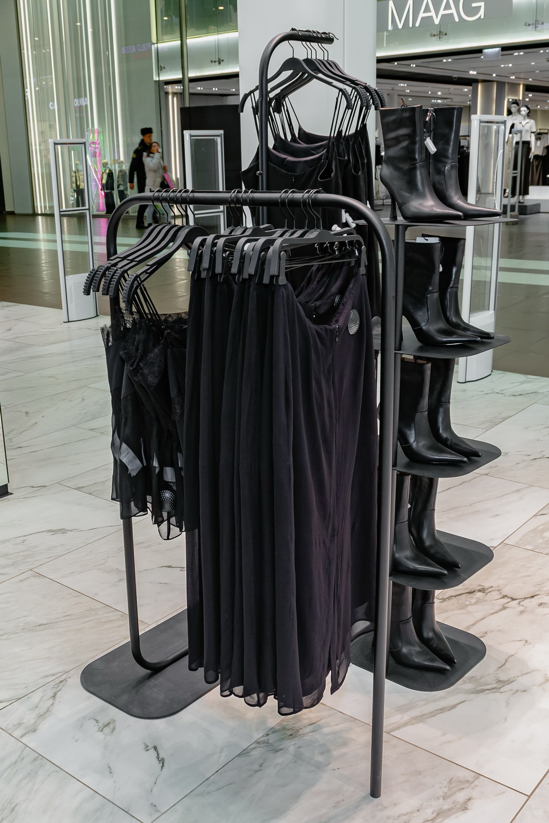 Картинка маленькой детальной галереи