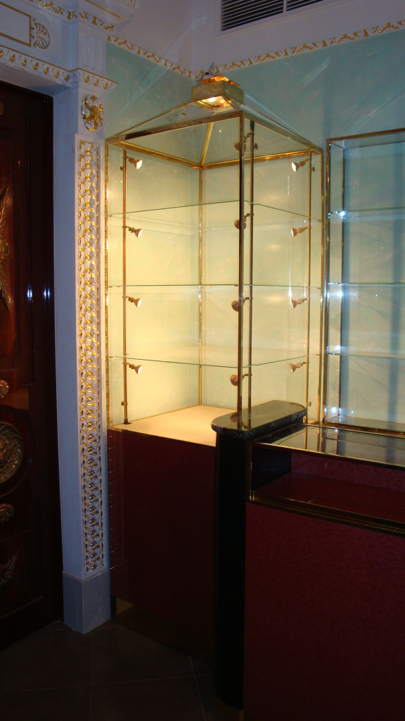 Картинка маленькой детальной галереи